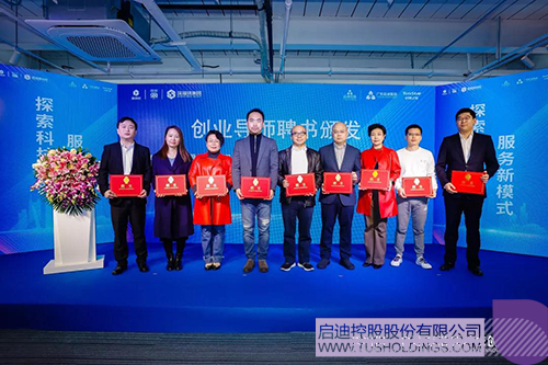 1640838555373760.jpg 13c.jpg